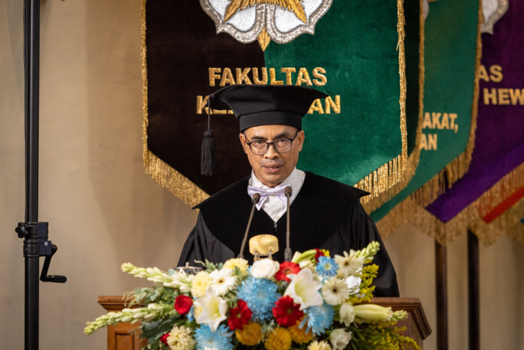 Fakultas Kehutanan UGM Kukuhkan 3 Guru Besar Baru 