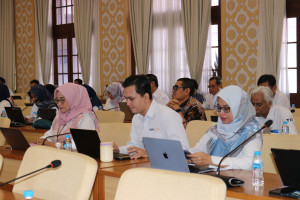 Participants attend UGM's workshop on the new national higher education accreditation system.