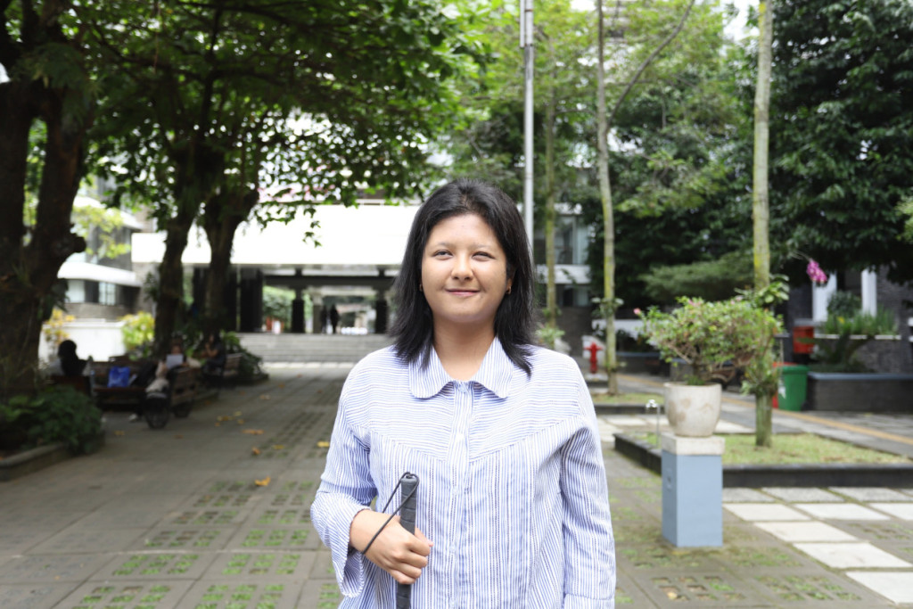 Kisah Angel, Penyandang Tunanetra Lolos Diterima Kuliah di UGM