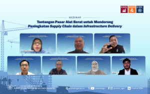 Pustral UGM hosts a webinar examining heavy equipment market trends, supply chains, and equipment readiness.